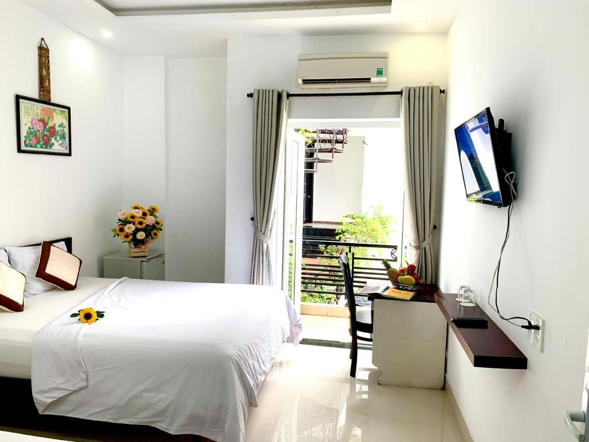 Ngoc Sinh Homestay ホイアン エクステリア 写真