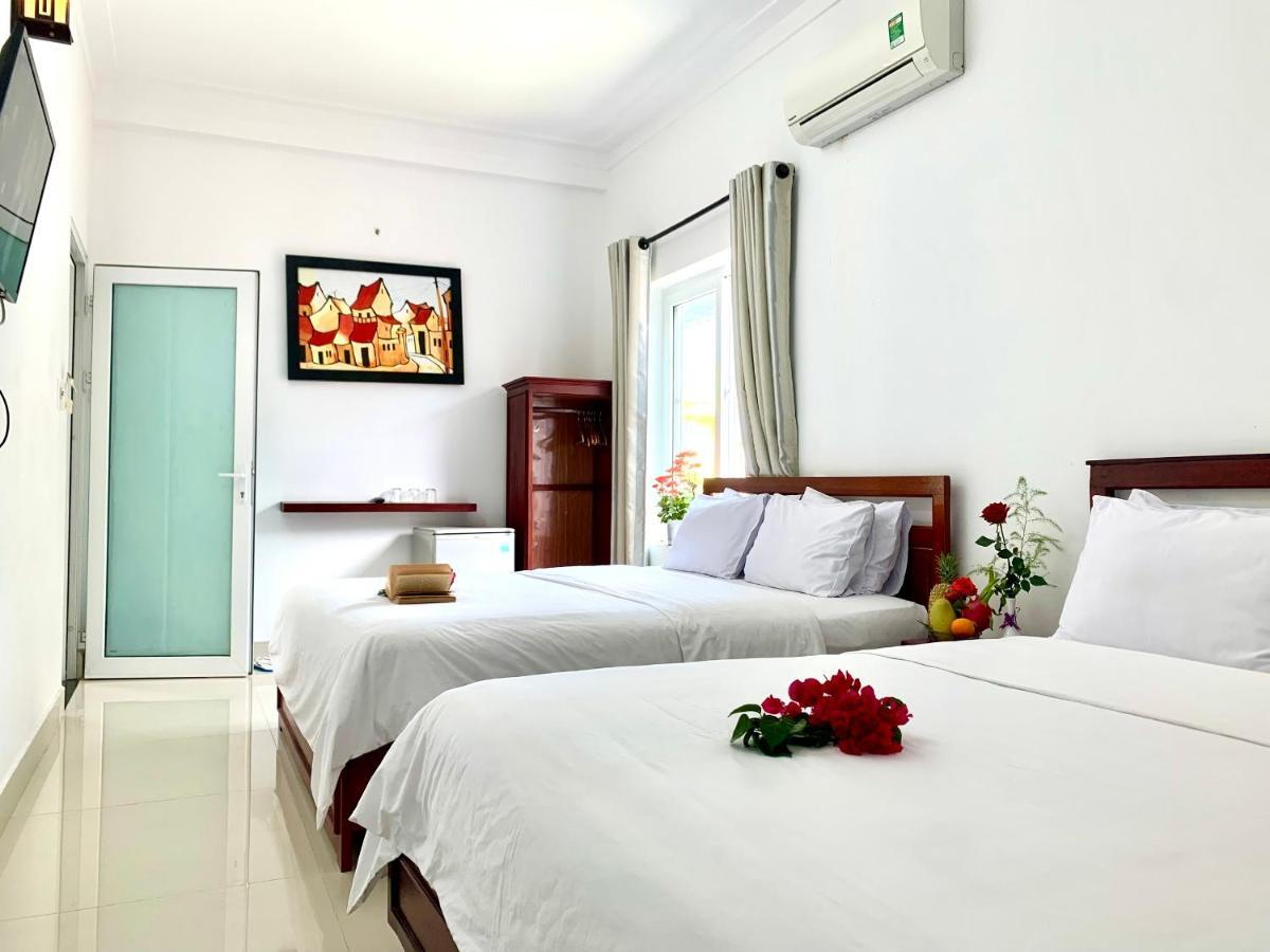Ngoc Sinh Homestay ホイアン エクステリア 写真