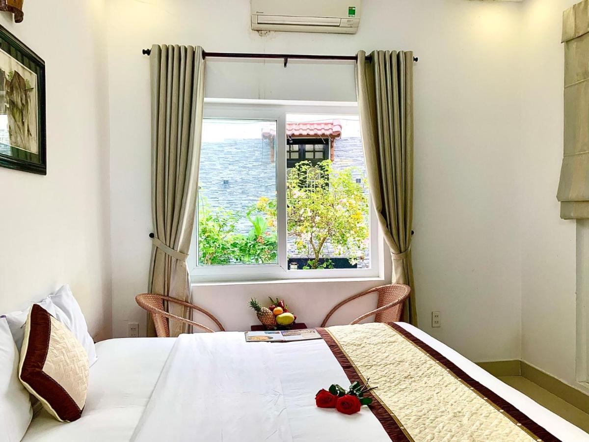 Ngoc Sinh Homestay ホイアン エクステリア 写真