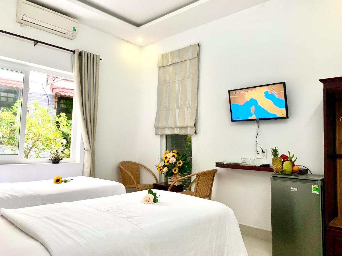 Ngoc Sinh Homestay ホイアン エクステリア 写真