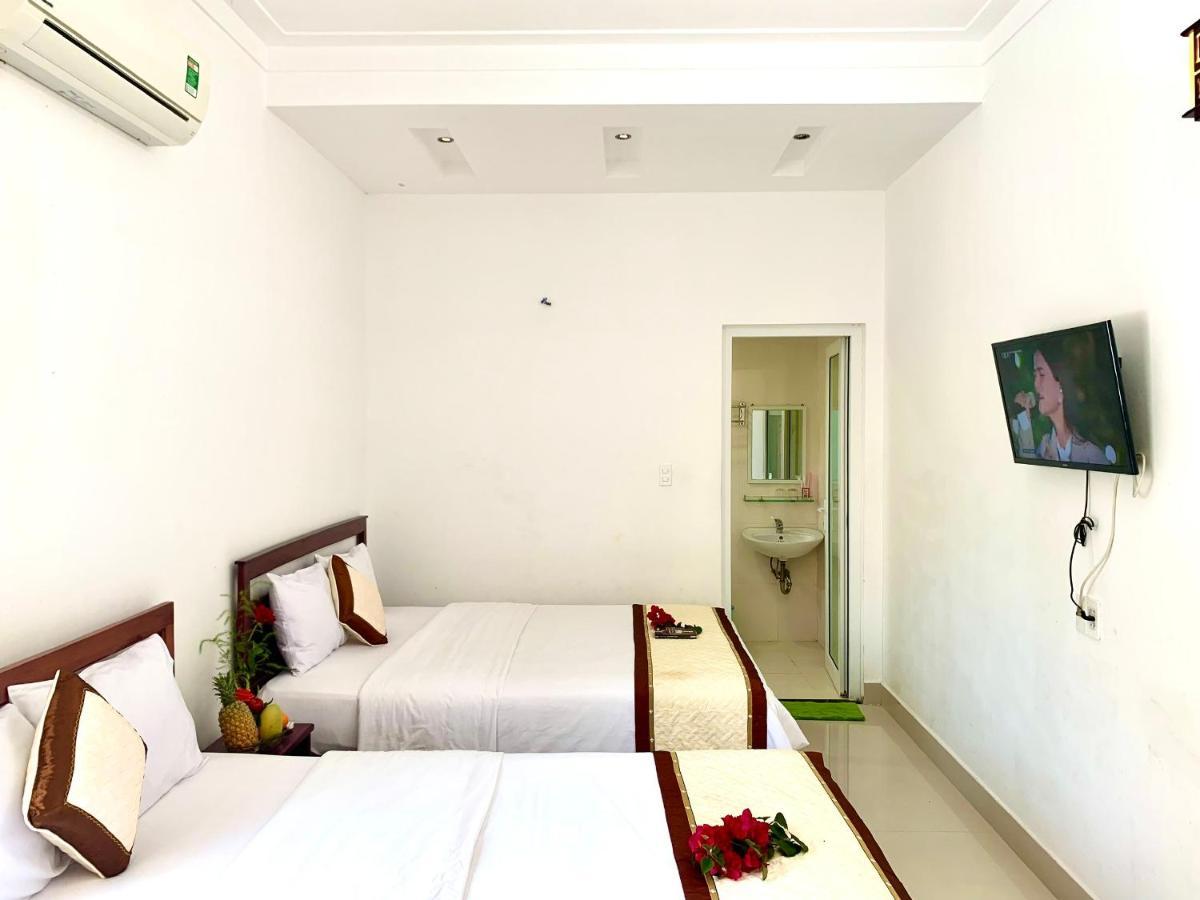 Ngoc Sinh Homestay ホイアン エクステリア 写真