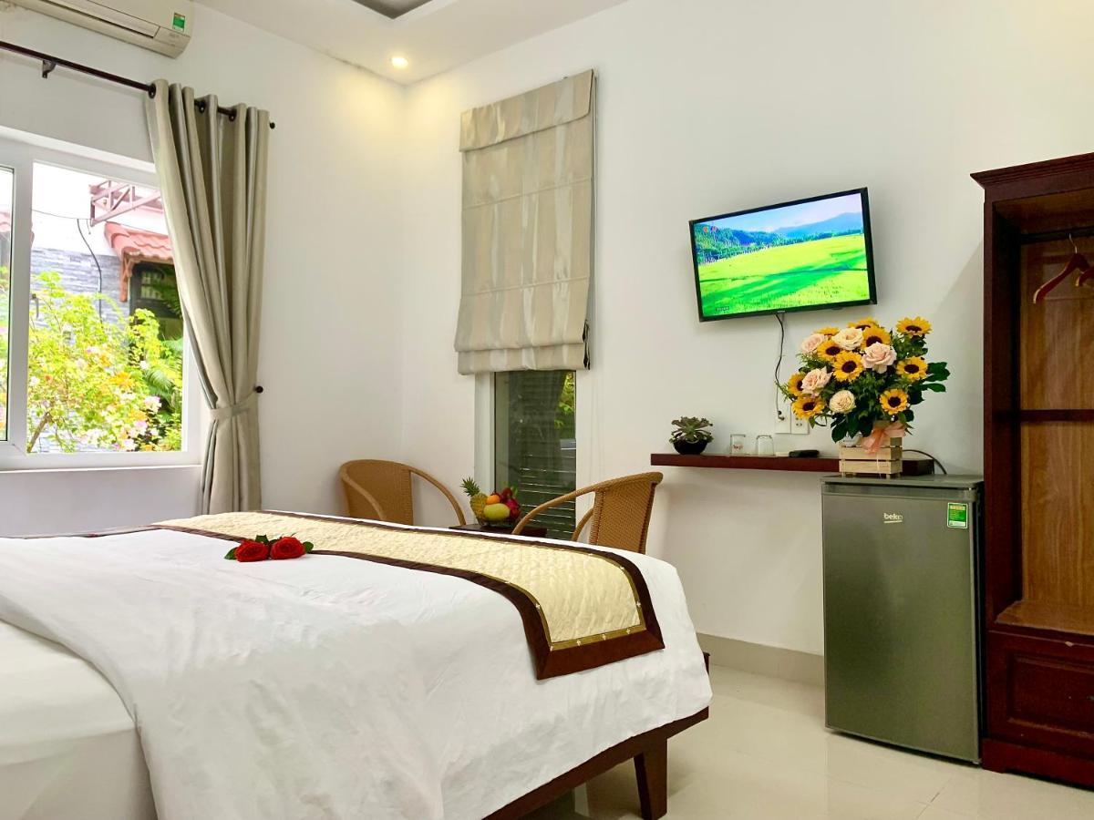 Ngoc Sinh Homestay ホイアン エクステリア 写真