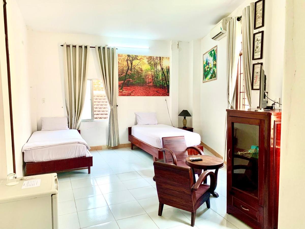 Ngoc Sinh Homestay ホイアン エクステリア 写真
