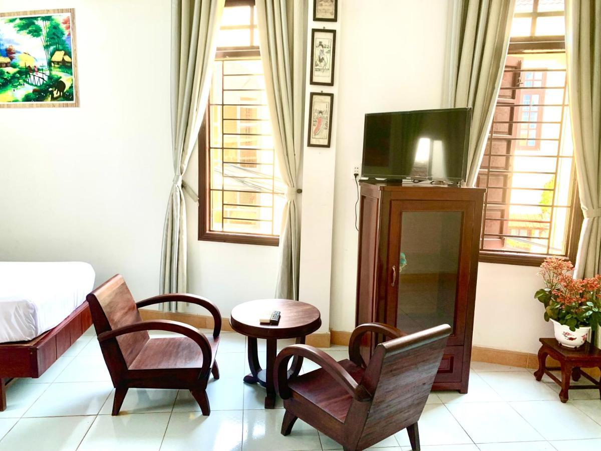 Ngoc Sinh Homestay ホイアン エクステリア 写真