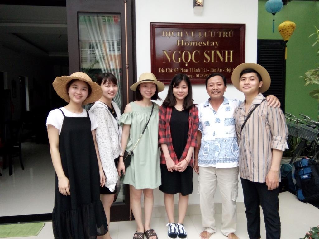Ngoc Sinh Homestay ホイアン エクステリア 写真